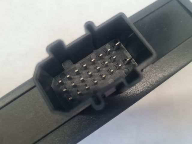 bontott VW GOLF IV Komfort Elektronika