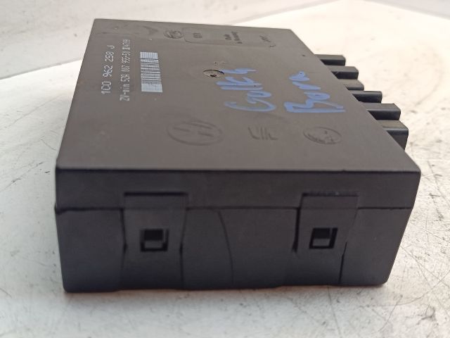 bontott VW GOLF IV Komfort Elektronika