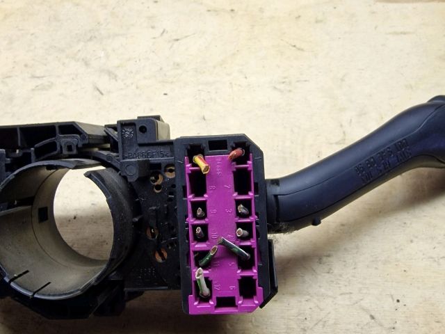 bontott VW GOLF IV Komplett Kormánykapcsoló (Bajuszkapcsoló)