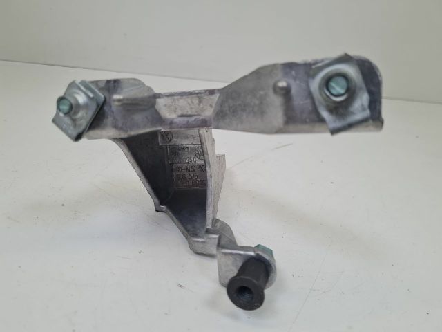 bontott VW GOLF IV Könyöklő Tartó Konzol