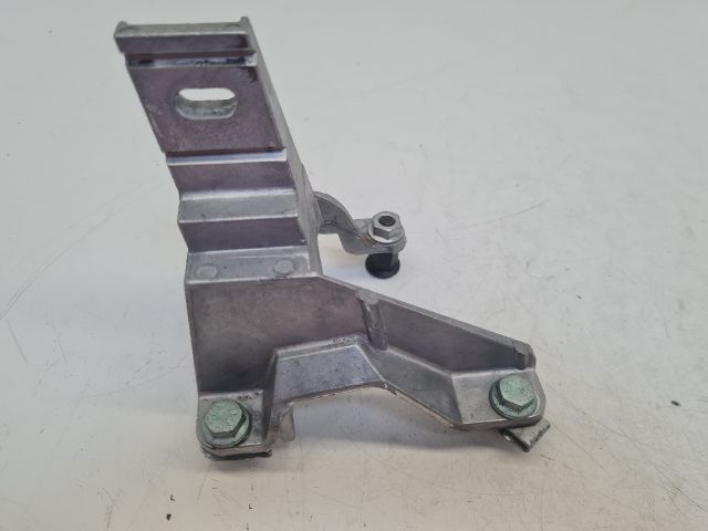 bontott VW GOLF IV Könyöklő Tartó Konzol