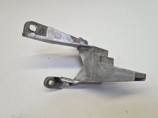 bontott VW GOLF IV Könyöklő Tartó Konzol