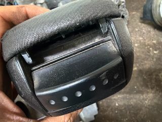 bontott VW GOLF IV Könyöklő