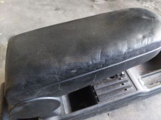 bontott VW GOLF IV Könyöklő