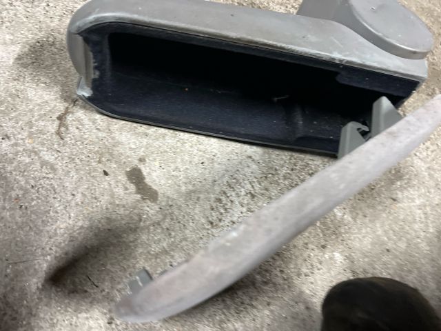 bontott VW GOLF IV Könyöklő