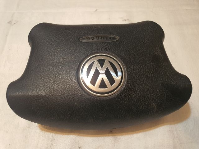 bontott VW GOLF IV Kormánylégzsák