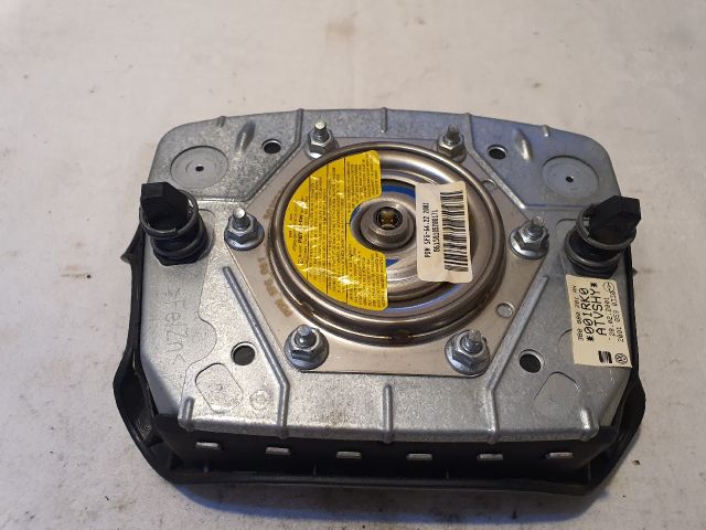 bontott VW GOLF IV Kormánylégzsák