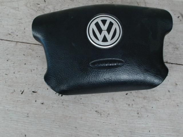 bontott VW GOLF IV Kormánylégzsák