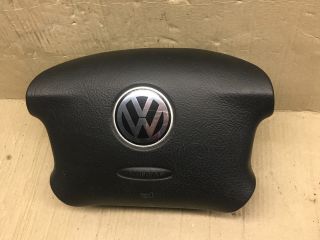 bontott VW GOLF IV Kormánylégzsák