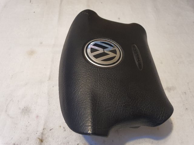 bontott VW GOLF IV Kormánylégzsák