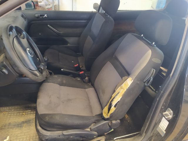 bontott VW GOLF IV Kormánylégzsák