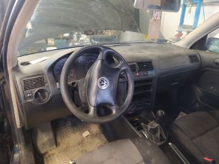 bontott VW GOLF IV Kormánylégzsák