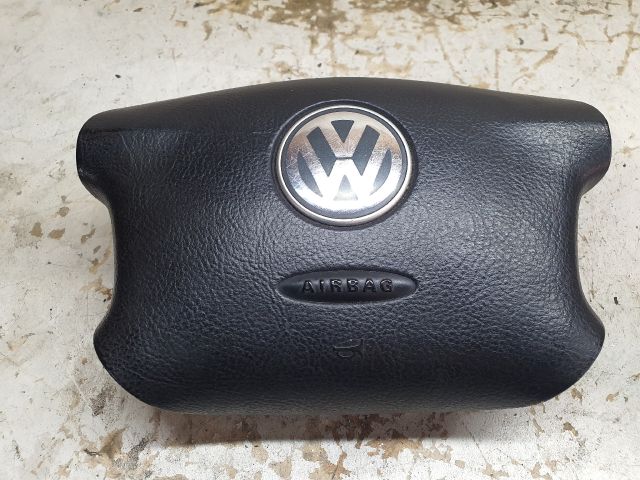 bontott VW GOLF IV Kormánylégzsák