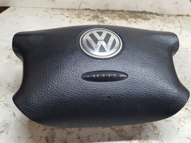 bontott VW GOLF IV Kormánylégzsák