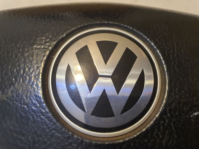 bontott VW GOLF IV Kormánylégzsák