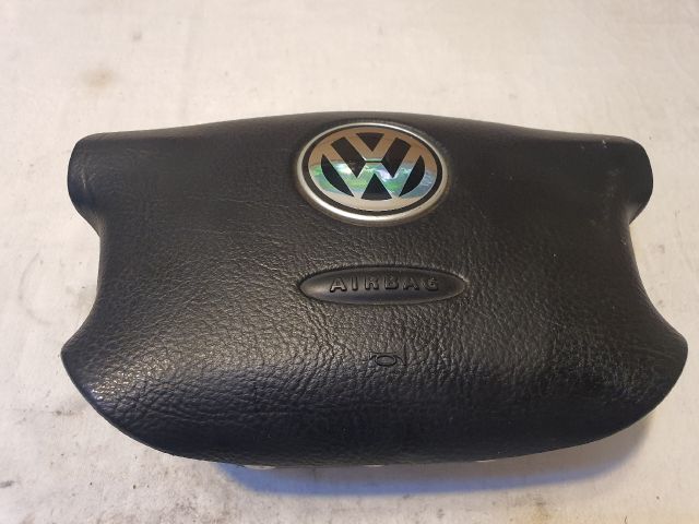 bontott VW GOLF IV Kormánylégzsák