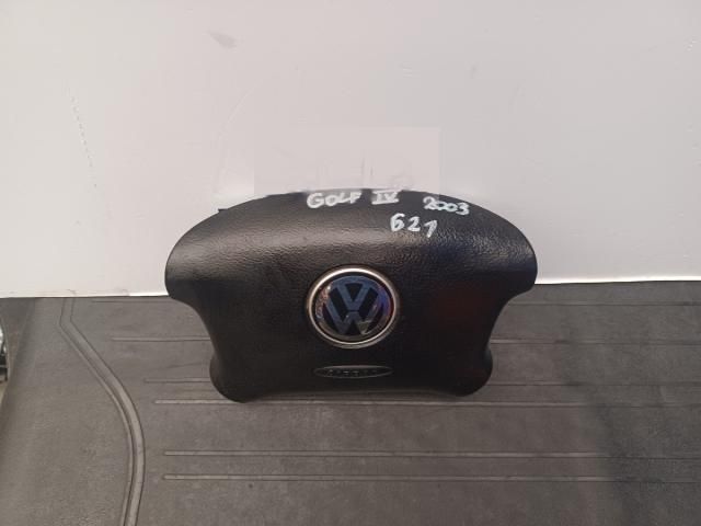 bontott VW GOLF IV Kormánylégzsák