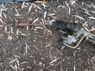 bontott VW GOLF IV Kormánymű Szervós