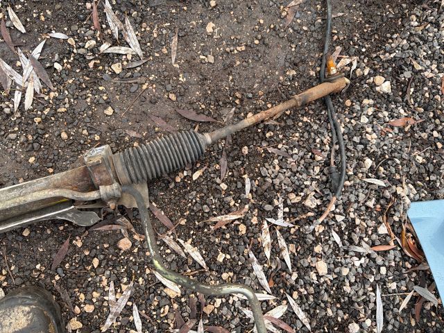 bontott VW GOLF IV Kormánymű Szervós