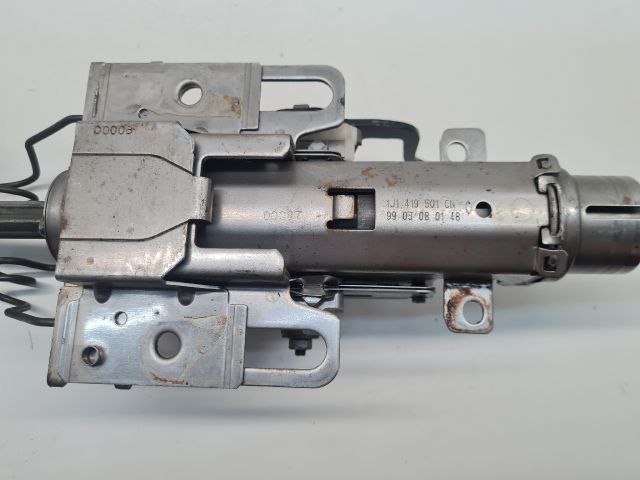 bontott VW GOLF IV Kormányoszlop