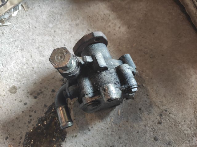 bontott VW GOLF IV Kormányszervó Motor (Hidraulikus)