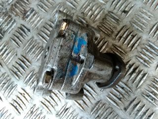 bontott VW GOLF IV Kormányszervó Motor (Hidraulikus)