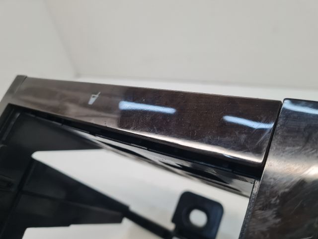 bontott VW GOLF IV Középkonzol Keret