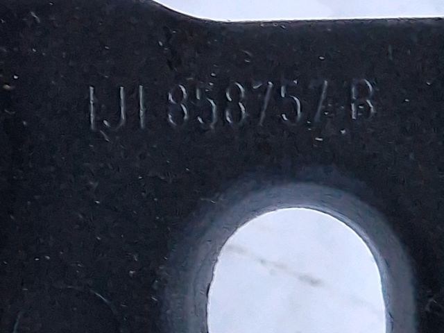 bontott VW GOLF IV Középkonzol Keret