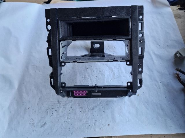 bontott VW GOLF IV Középkonzol Keret