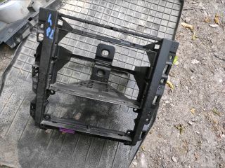 bontott VW GOLF IV Középkonzol Keret