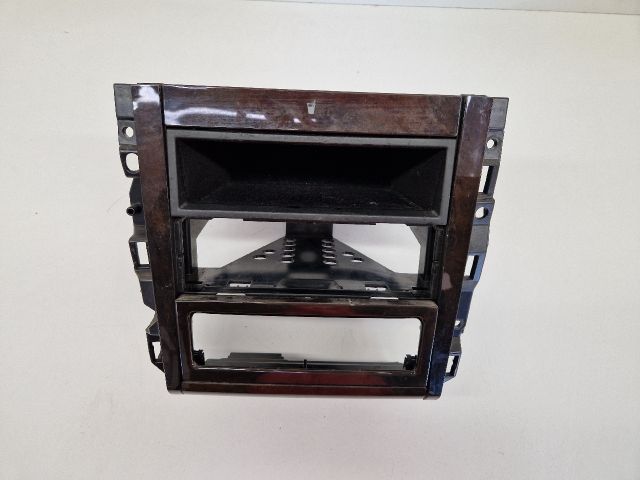 bontott VW GOLF IV Középkonzol Keret