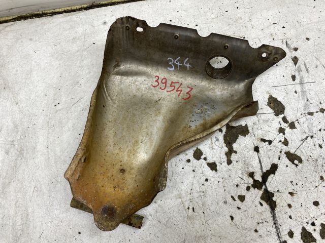 bontott VW GOLF IV Középső Kipufogó Dob Hővédő Lemez