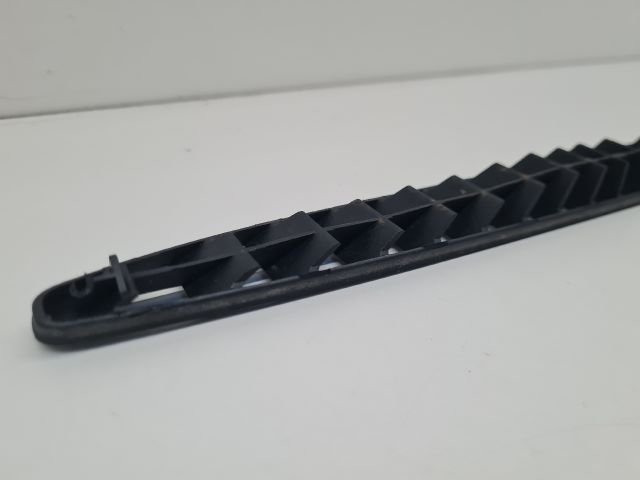 bontott VW GOLF IV Középső Szellőző