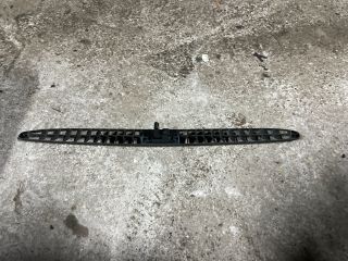 bontott VW GOLF IV Középső Szellőző