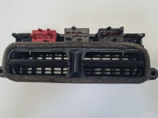 bontott VW GOLF IV Középső Szellőző