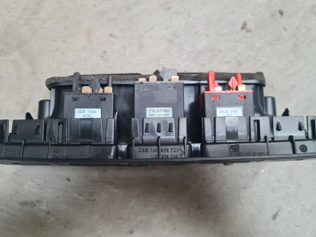 bontott VW GOLF IV Középső Szellőző