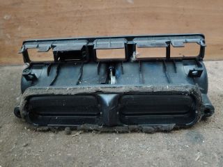 bontott VW GOLF IV Középső Szellőző