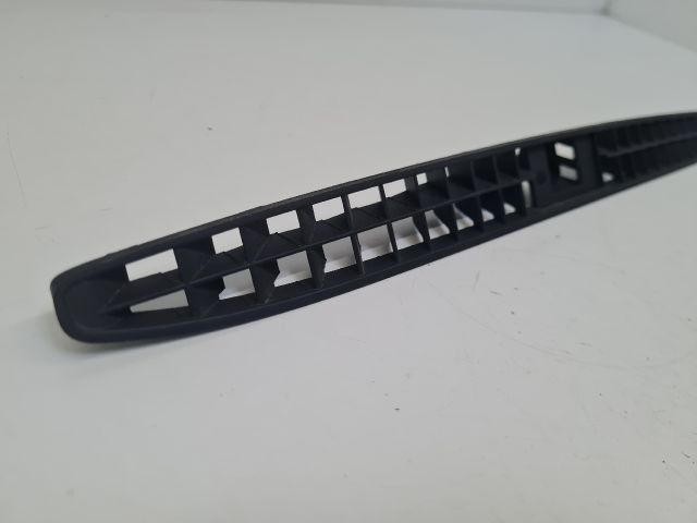 bontott VW GOLF IV Középső Szellőző