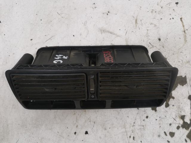 bontott VW GOLF IV Középső Szellőző