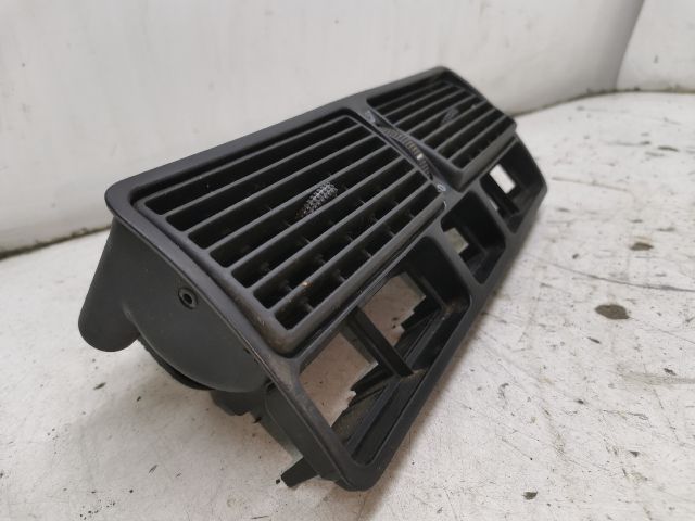 bontott VW GOLF IV Középső Szellőző