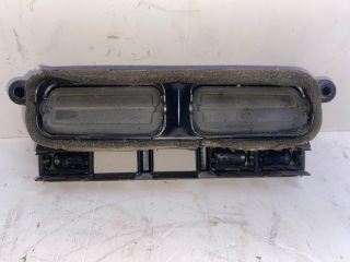 bontott VW GOLF IV Középső Szellőző