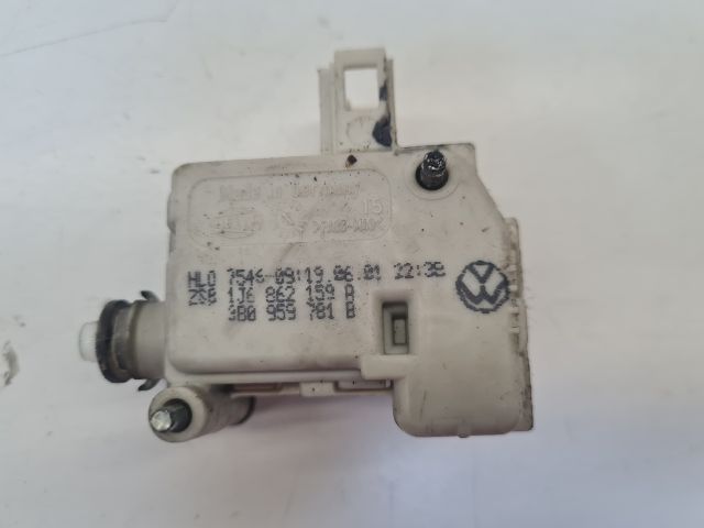 bontott VW GOLF IV Központizár Motor Csomagtérajtó