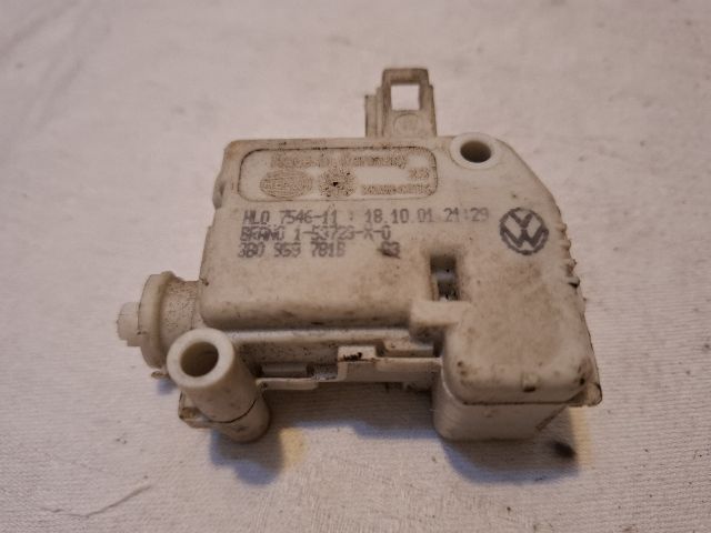 bontott VW GOLF IV Központizár Motor Csomagtérajtó