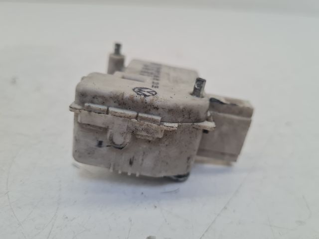 bontott VW GOLF IV Központizár Motor Csomagtérajtó