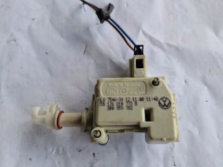 bontott VW GOLF IV Központizár Motor Tankajtó