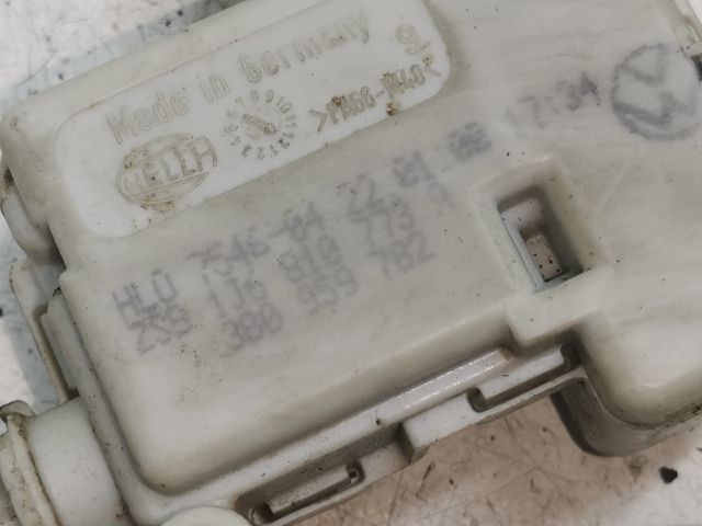 bontott VW GOLF IV Központizár Motor Tankajtó