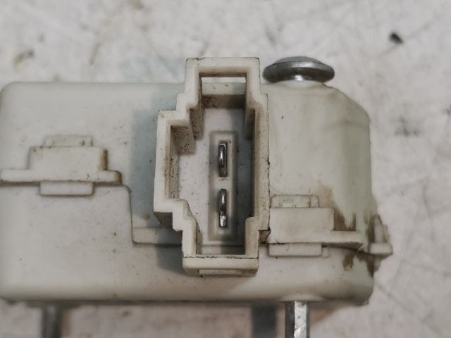 bontott VW GOLF IV Központizár Motor Tankajtó