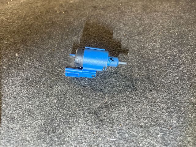 bontott VW GOLF IV Kuplung Pedál Kapcsoló