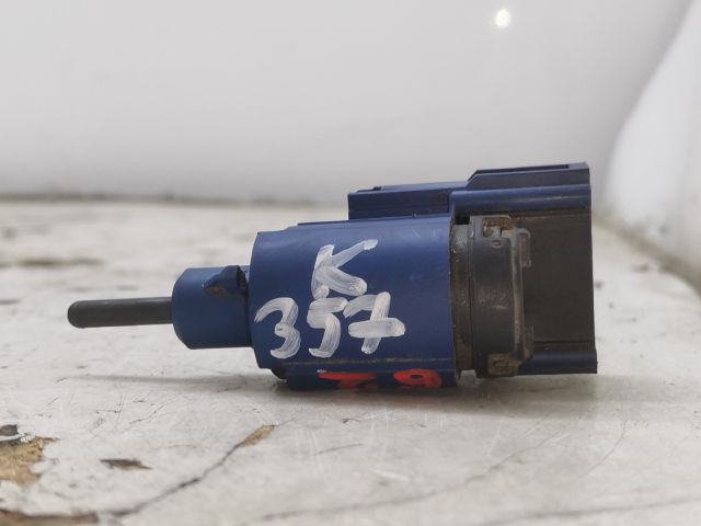 bontott VW GOLF IV Kuplung Pedál Kapcsoló