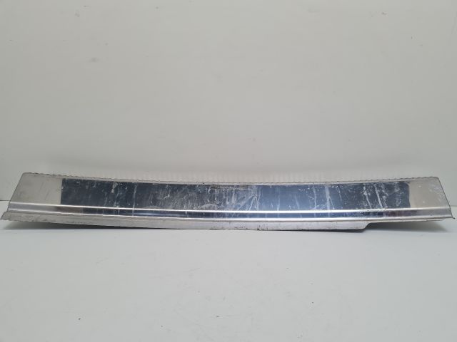 bontott VW GOLF IV Küszöb Burkolat